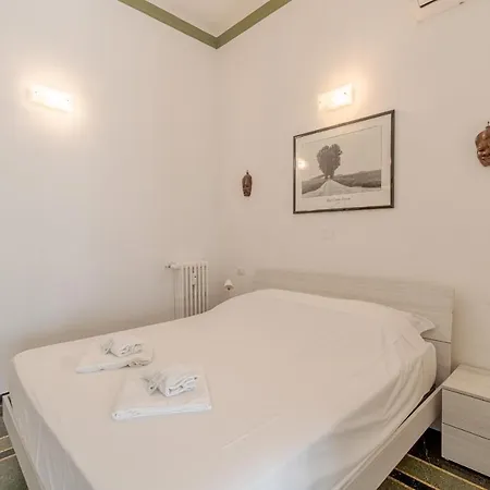 Quadrilatero Cozy Central Flat *